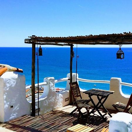 Soqquadro Art&Relax - Spotorno Apartment Luaran gambar