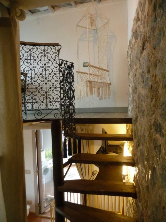 Soqquadro Art&Relax - Spotorno Apartment Luaran gambar